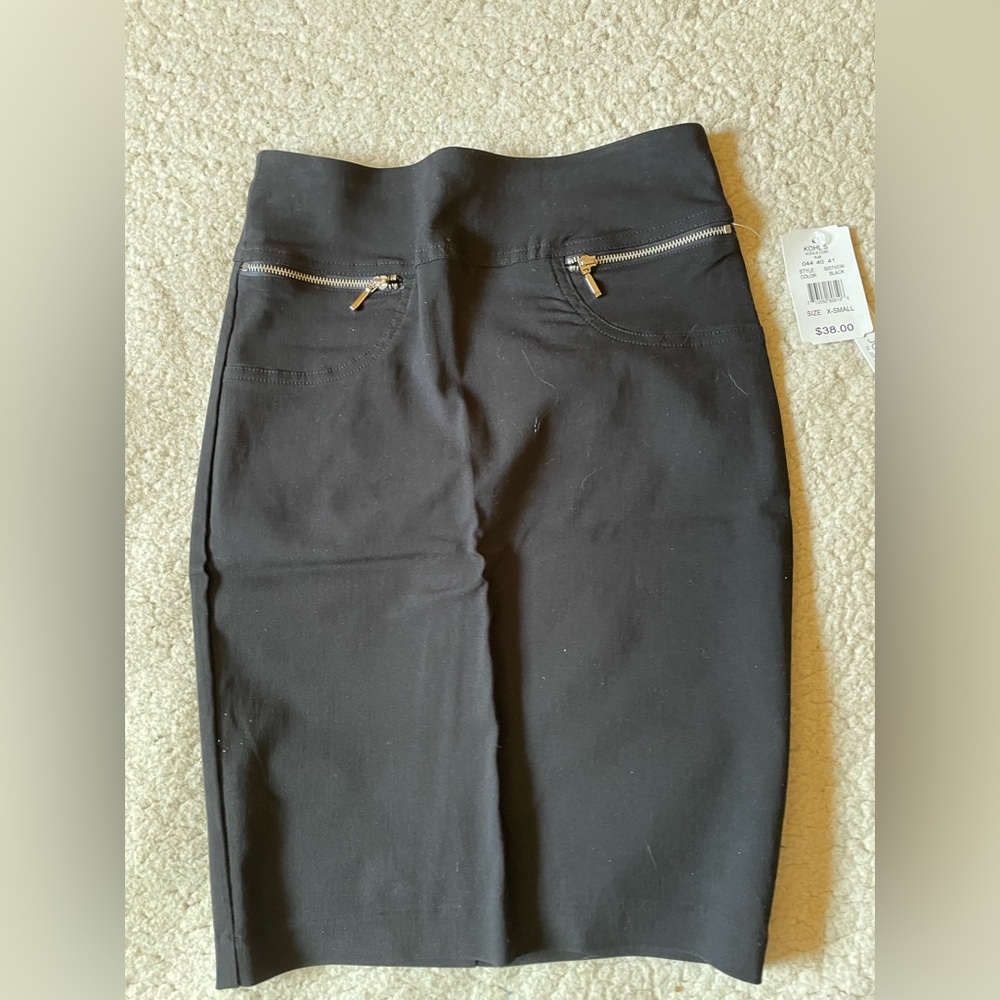 NWT Jon Benbasset black pencil skirt